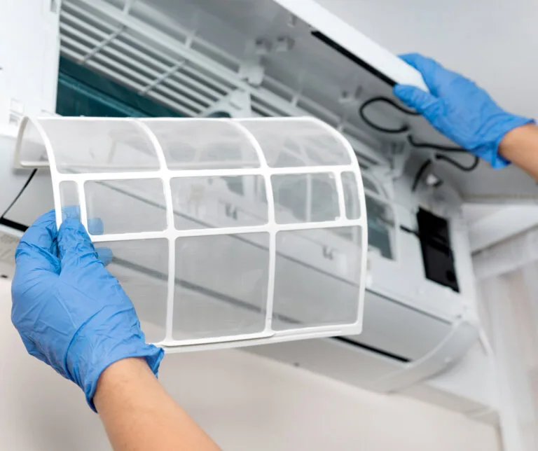 Lire la suite à propos de l’article Climatisation : pourquoi l’entretien est indispensable (et légalement obligatoire)